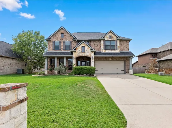 2409 Stone Castle Cir, College Station, TX 77845