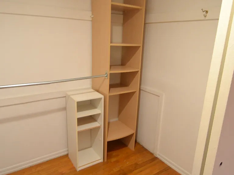 1012 Clinton St #1F — Photo 29