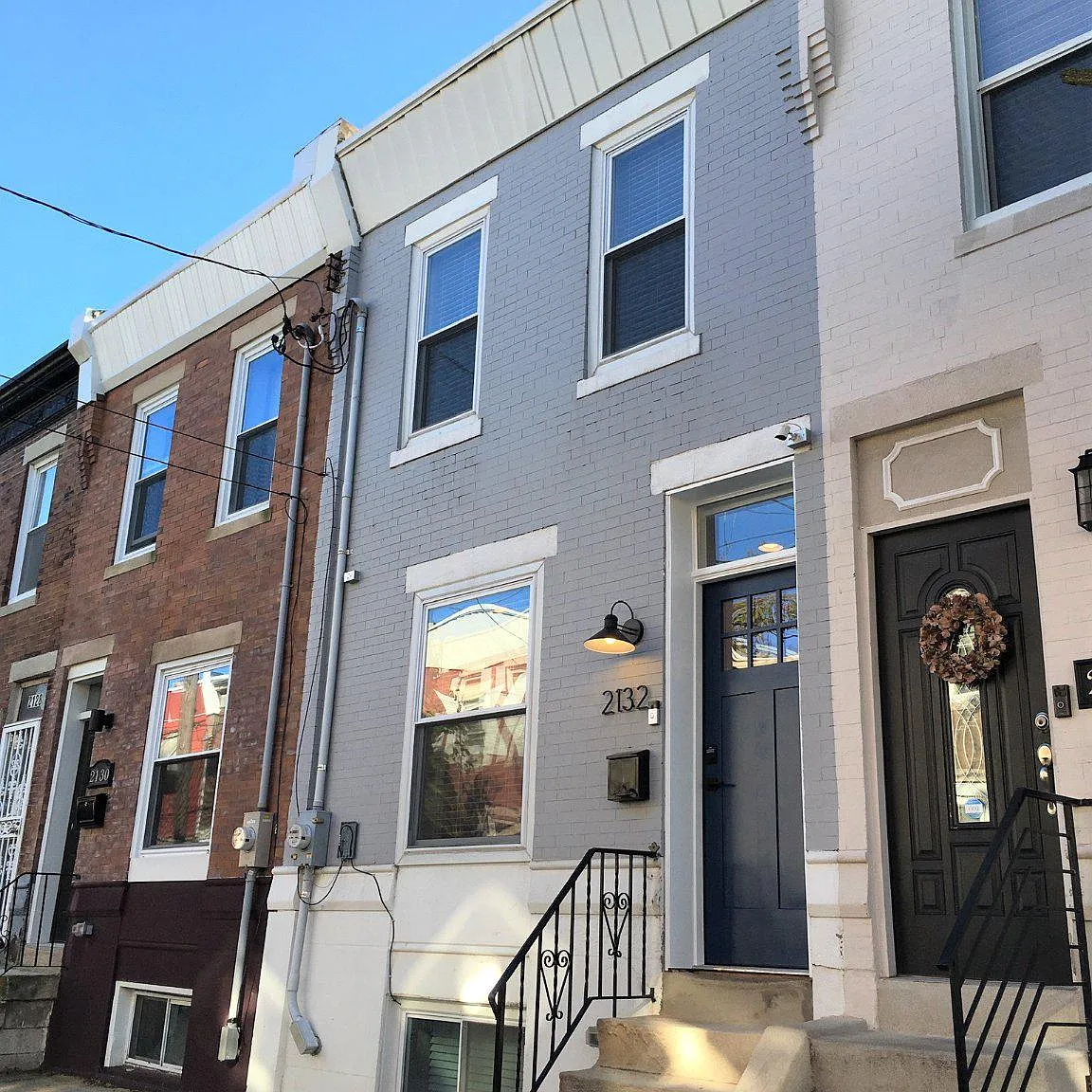3 bed, 1.0 bath, 996 sqft, $1,750 — Photo 1