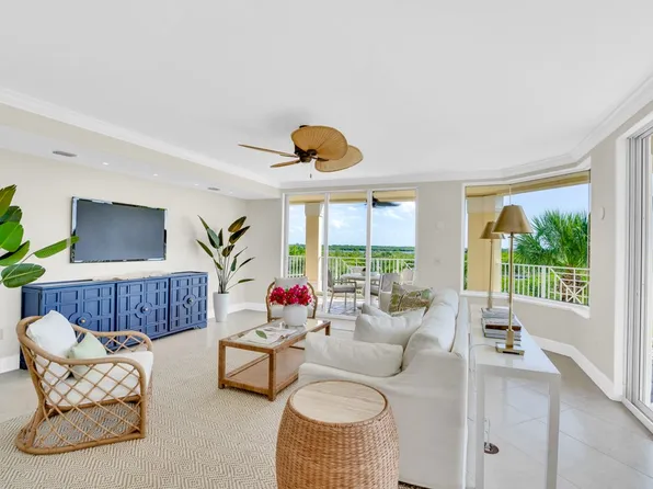 5055 N Harbor Dr APT 302, Vero Beach, FL 32967