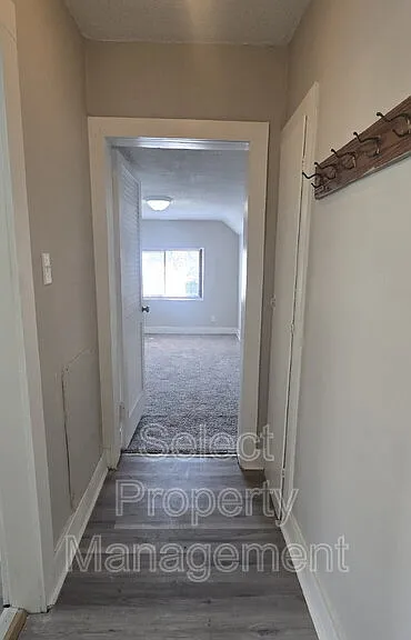 1235 Huestis Ave #B — Photo 11
