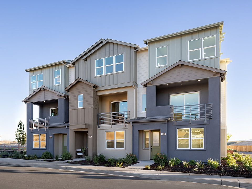 Jasmine at Franics Ranch by Trumark Homes I Dublin, Ca I Townhomes Exterior