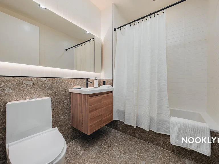 26-25 4th St #1002 — Photo 13