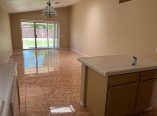 633 E Gail Dr, Chandler, AZ 85225