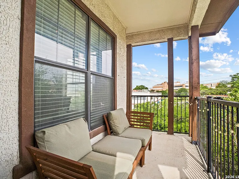 7342 Oak Manor Dr #1302 — Photo 25