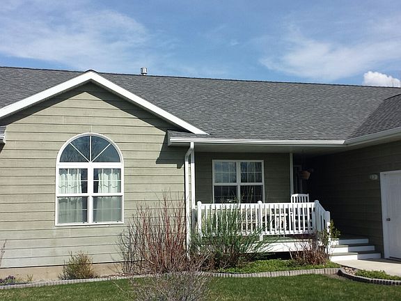 2nd image of 110 Charolais St