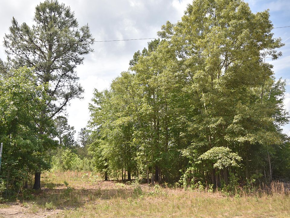 2nd image of Hawthorne Dr