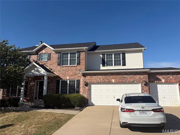 2503 Bear Creek Dr, Wentzville, MO 63385