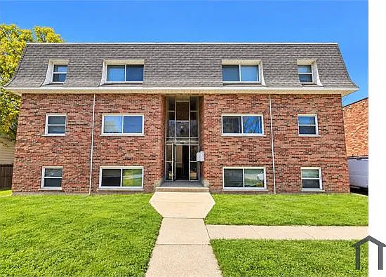 8321 Anthony Wayne Ave — Photo 2