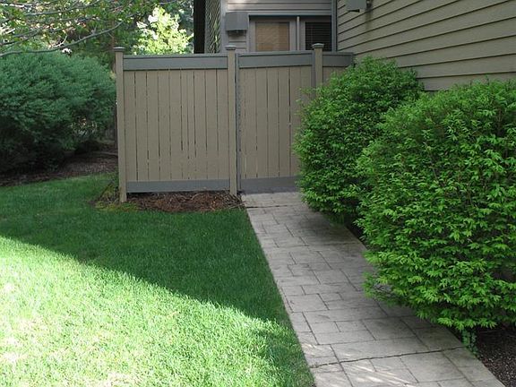 5th image of 60462 SW Elkai Woods Dr