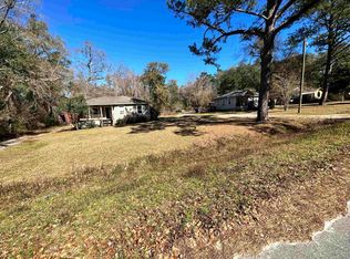 8128 Ida Rd, Tallahassee, FL 32304