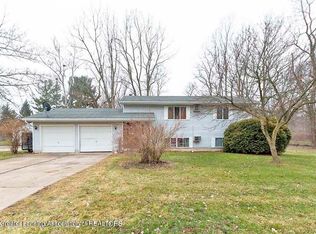 1401-1403 Bennett Rd, Lansing, MI 48906