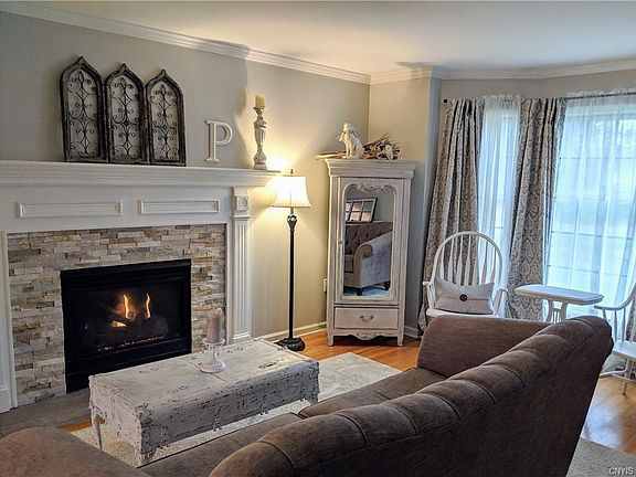 5th image of 3107 Corlear Dr
