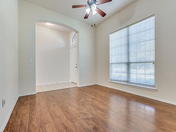 4th image of 7492 Rockyridge Dr