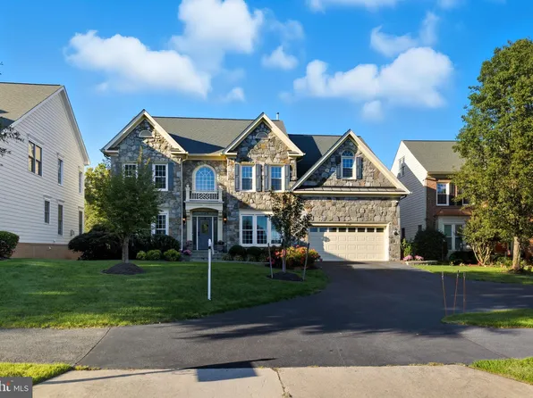 11780 Chanceford Dr, Woodbridge, VA 22192