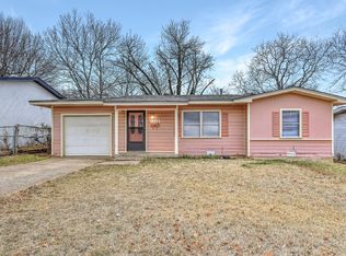 1713 Ridgewood Rd, Denison, TX 75020