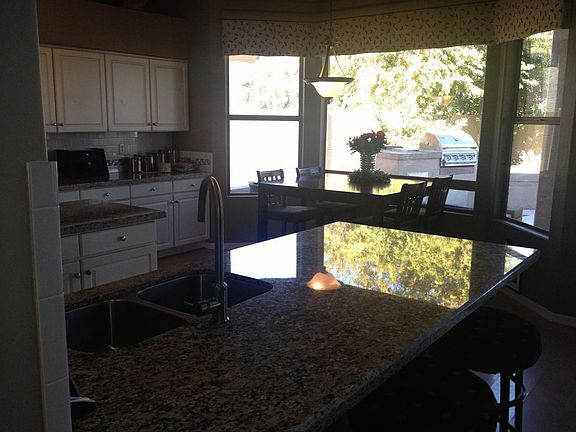 4th image of 4412 W Walton Way