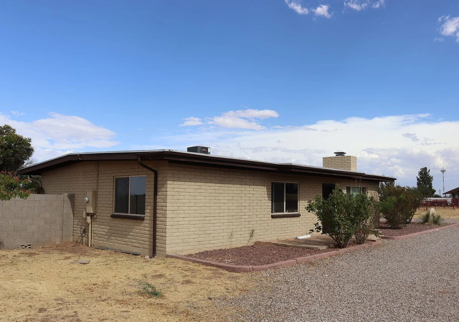Three bedroom home — Photo 1