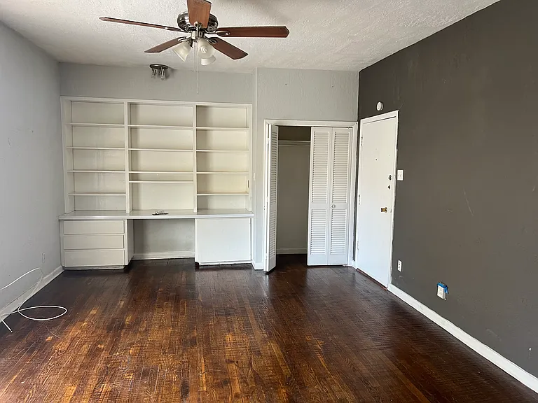 4616 Junius St — Photo 22