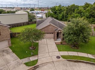 8234 Hall View Dr, Houston, TX 77075