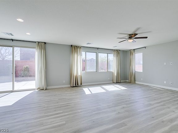 5th image of 5885 W Agate Ave
