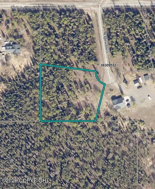 2nd image of L8 Eaglewood Ct