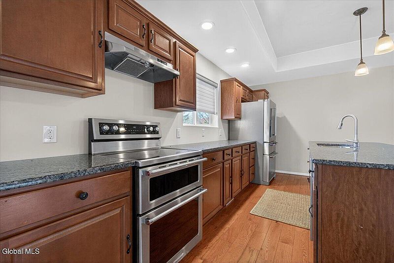 4th image of 59A Bonner Avenue