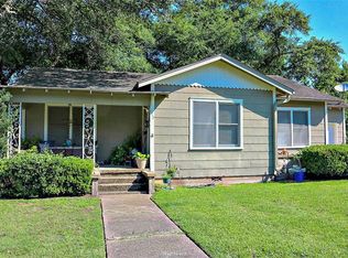 617 Grimes St, Navasota, TX 77868