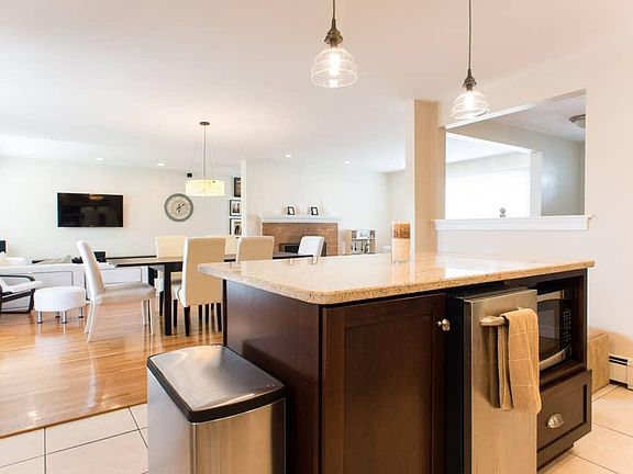 Open Concept; An Entertainer's Paradise!