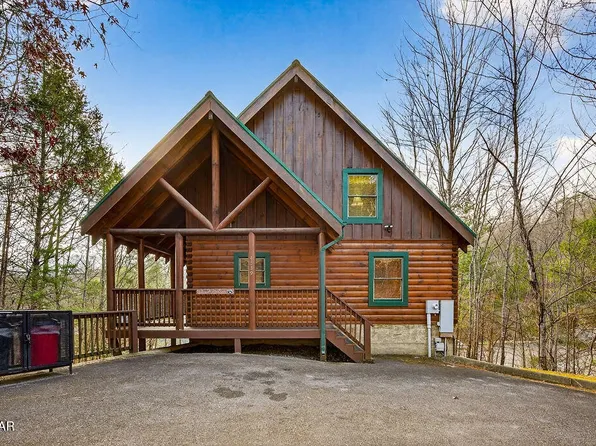 4539 Forest Vista Way, Pigeon Forge, TN 37863