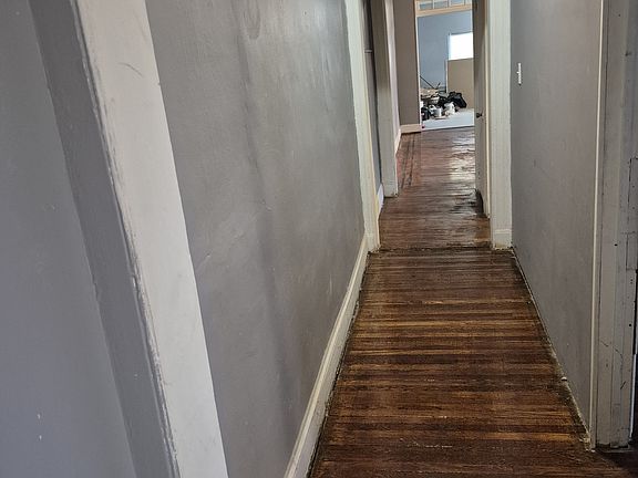 2nd image of 469 Hamilton Ave #1
