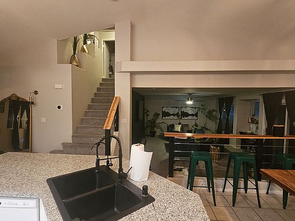 4th image of 8725 Autumn Wreath Ave