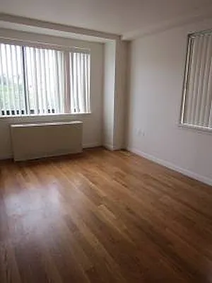 Rented by Sterling Realty Plus Inc | media 10