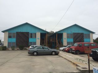 759 Redwood Ave APT 2, Rockport, TX 78382