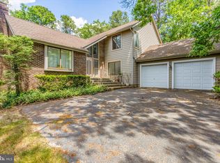 16 Lexton Run, Voorhees, NJ 08043