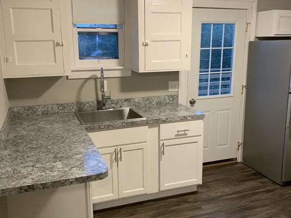 118 Poplar Ave, Hummelstown, PA 17036