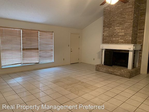 2nd image of 13503 Wimbledon Oaks Dr