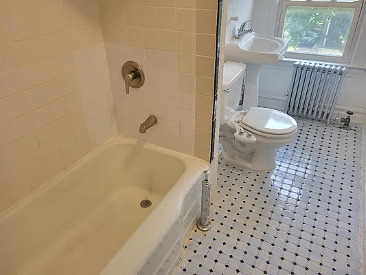 Rented by All Boro Cash Realty LLC | media 5