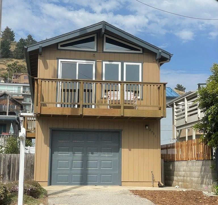 1st image of 2751 Ocean Blvd