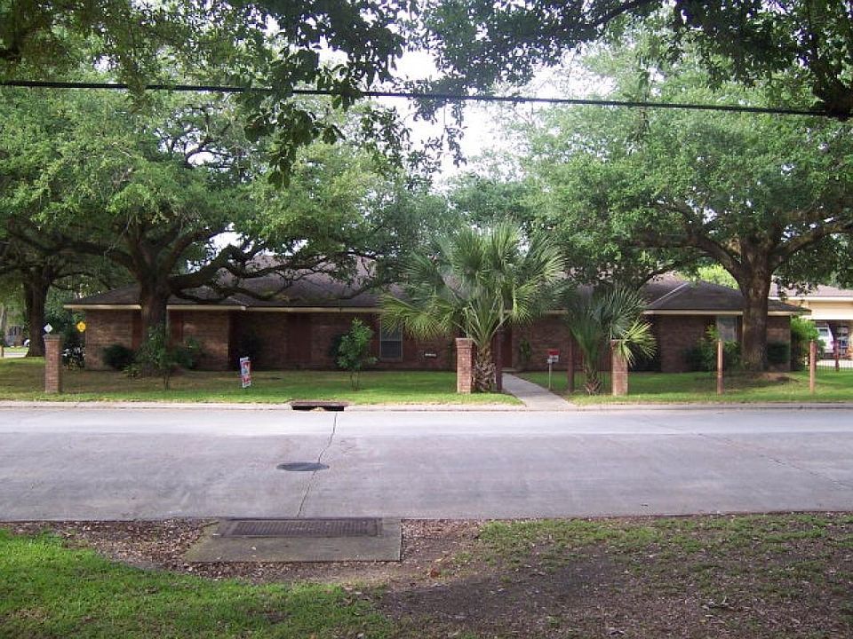 1st image of 1751 Acadian Dr
