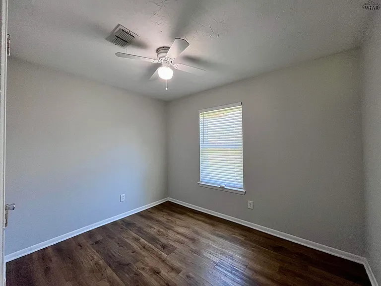 4318 Edgehill — Photo 13