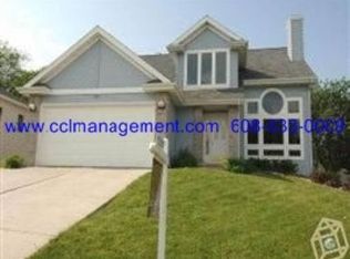 149 Meadow Ridge Ln, Madison, WI 53704