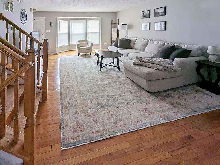 5240 Earles Ct — Photo 6
