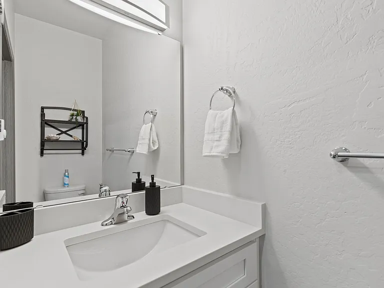 1911 W Boone Ave #2 — Photo 6
