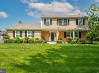 605 Farview Ave, Newtown Square, PA 19073