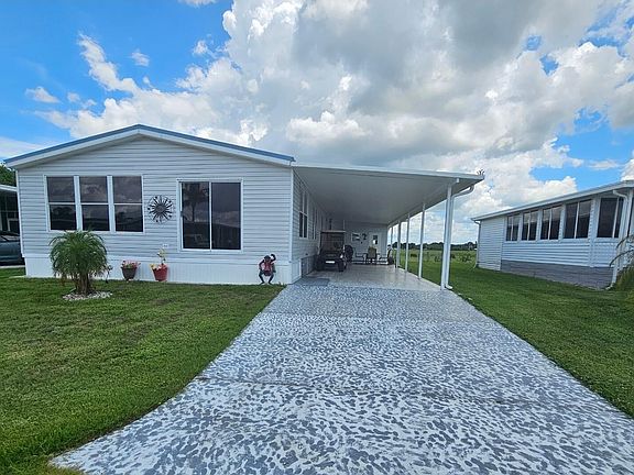 2nd image of 1601 Us Highway 441 Highway SE #28