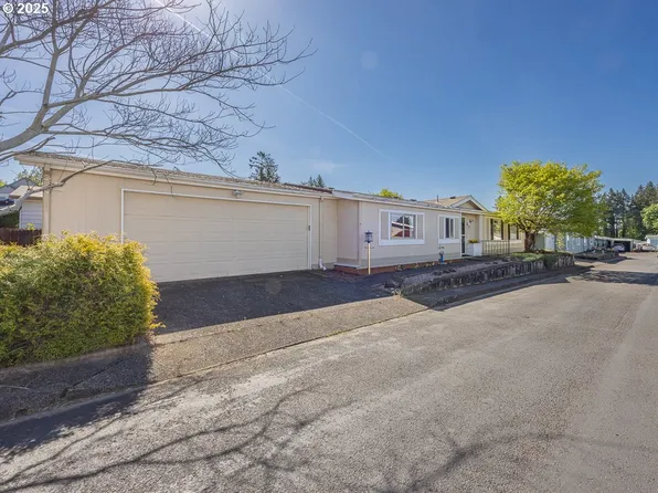 17401 SE 39th St Unit 77, Vancouver, WA 98683