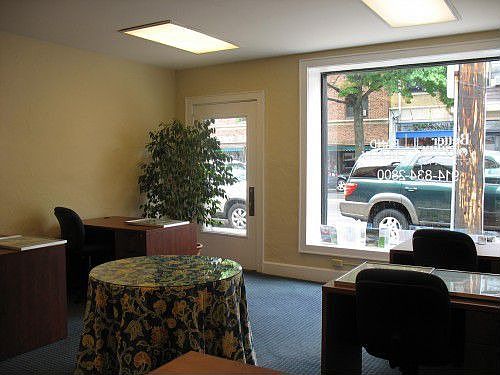 1st image of 150 Larchmont Ave