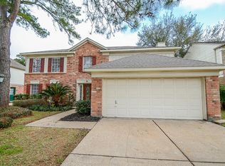 7842 Maple Brook Ln, Houston, TX 77095