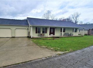 63 Charcoal Ln, Barbourville, KY 40906